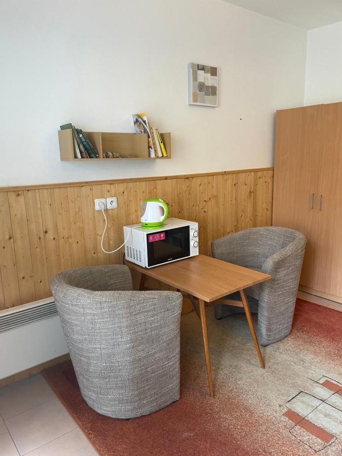 Penzion Fontana Hotell Náměšť nad Oslavou Exteriör bild