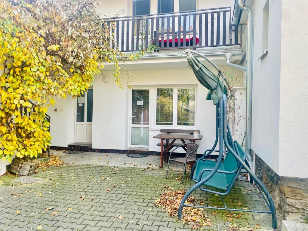 Penzion Fontana Hotell Náměšť nad Oslavou Exteriör bild